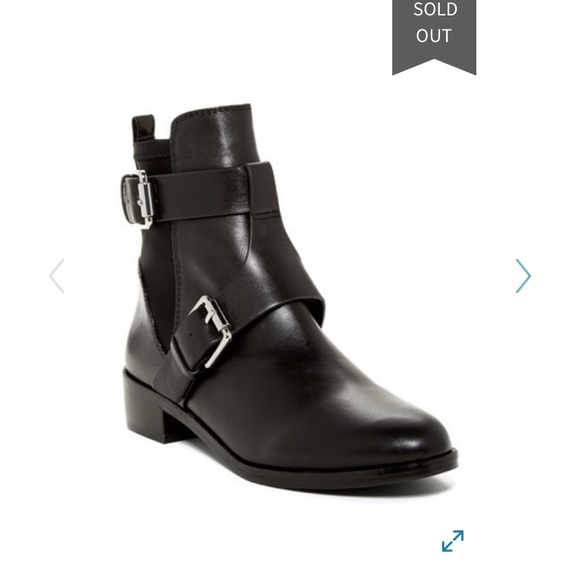 Vince Camuto Shoes - Vince Camuto Signature Machiko Bootie brand new